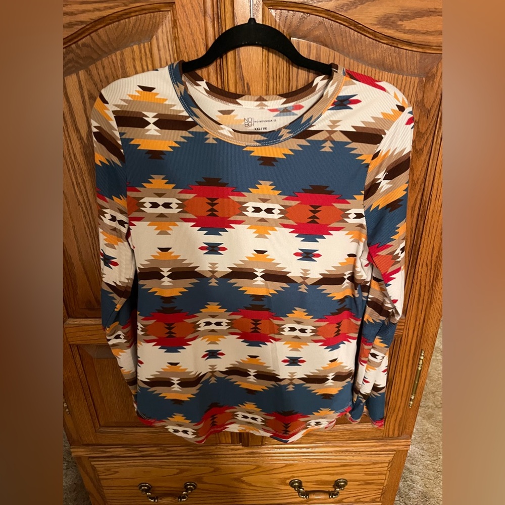 Aztec Print shirt Large